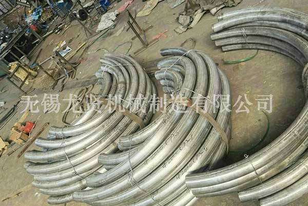 不銹鋼半管在化工行業(yè)有啥用途？