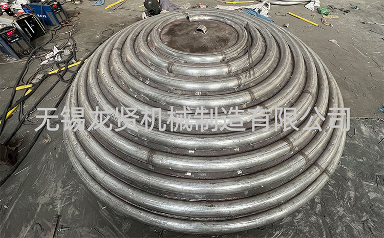 封頭盤管：在煙火與匠心間，淬煉一段金屬的溫柔旅程?